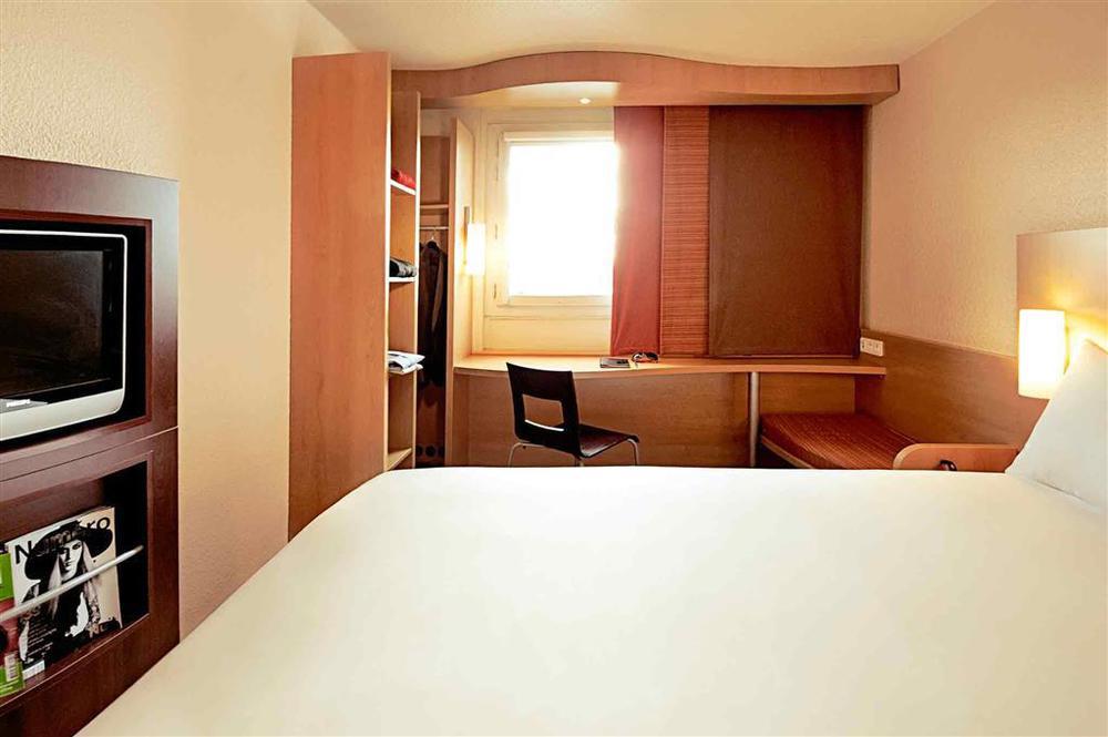 Ibis Lille Centre Grand Place الغرفة الصورة