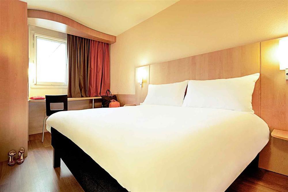 Ibis Lille Centre Grand Place الغرفة الصورة
